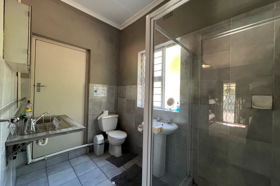 8 Bedroom Property for Sale in Table View Western Cape